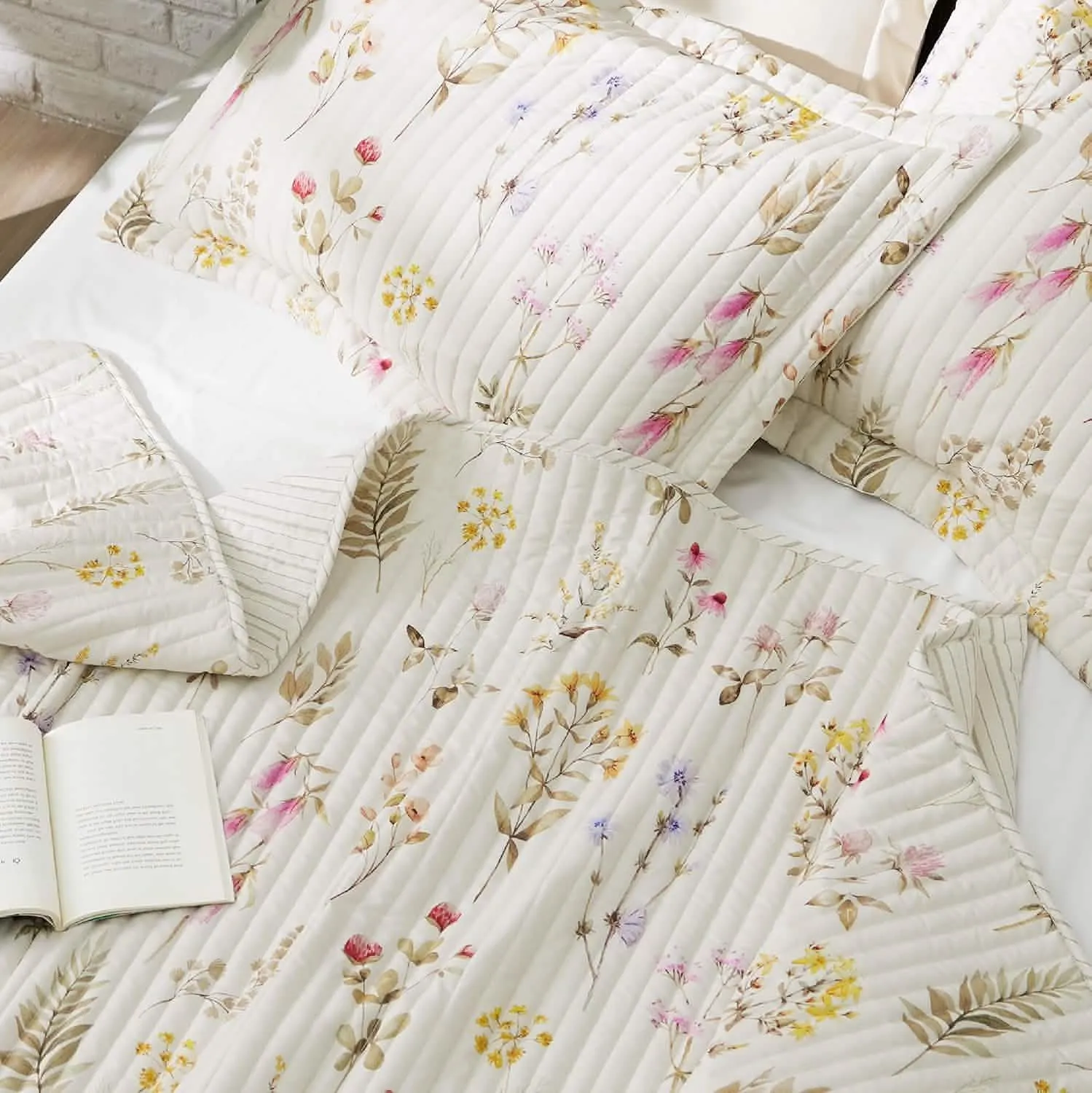 Autumn Wildflower Quilt Set