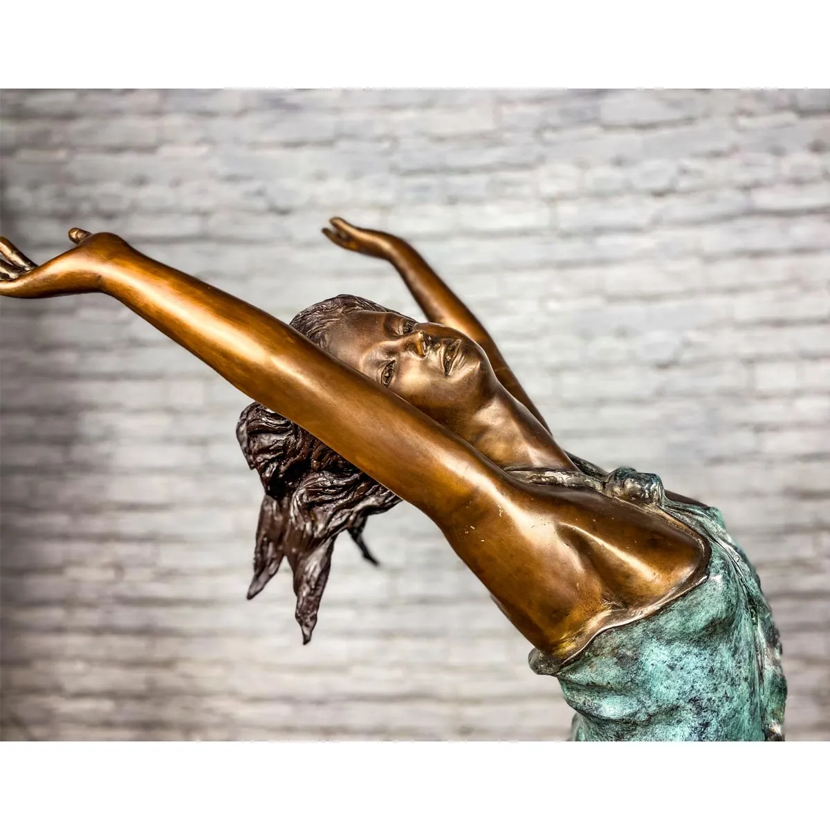 Bronze Fountain Dancing Woman