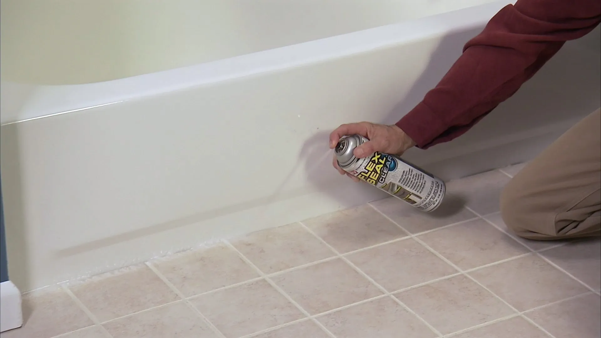 Flex Seal As Seen on TV Aerosol Liquid Rubber Sealant Coating, 14 oz, Clear