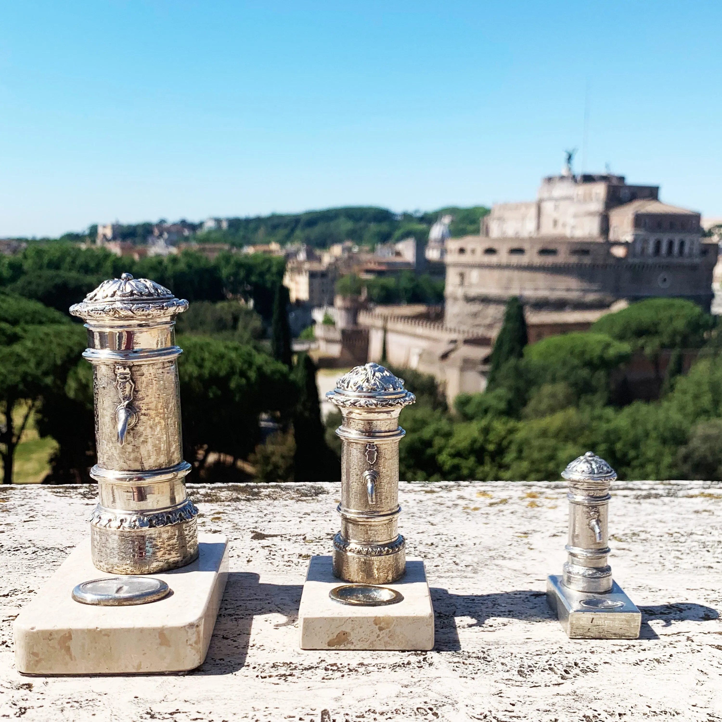 Fontanella del Nasone, typical fountain of Rome, in sterling silver and Travertine.