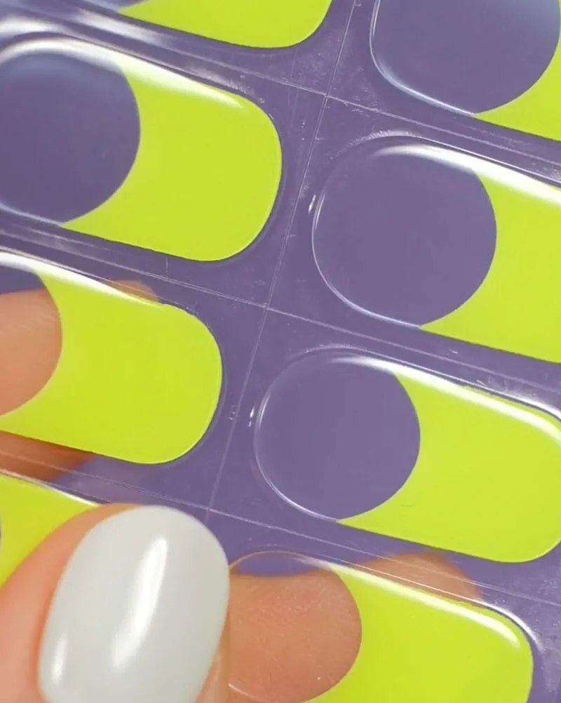 Gel Nail Strip ★ 15 Love