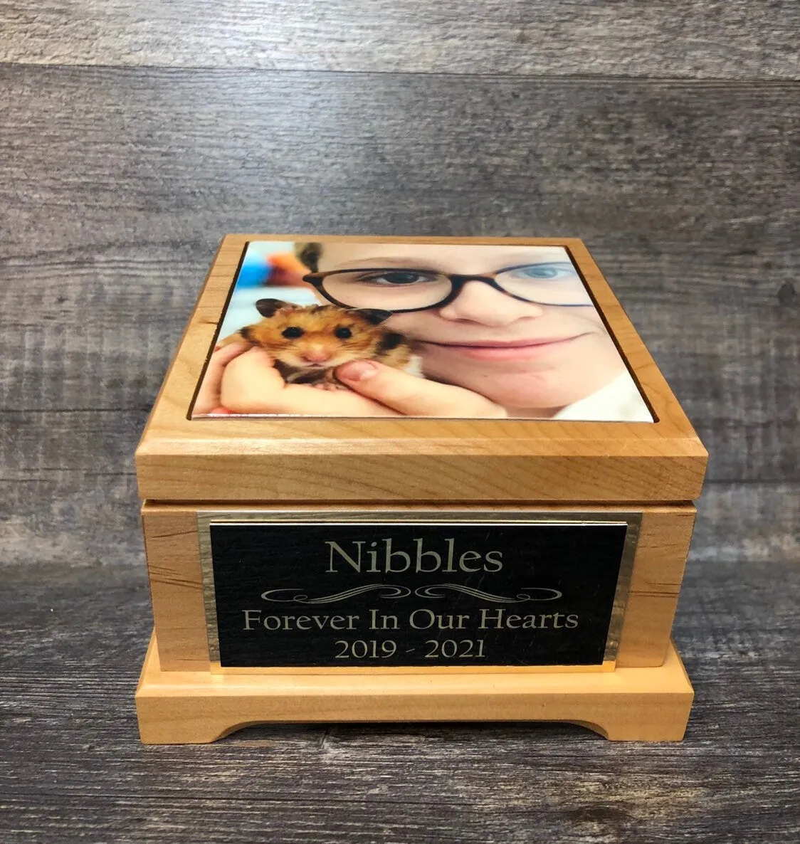 Hamster Urn Mouse Urn Guinea Pig Urn Small Animal Pet Urn Bunny Urn Pet Memorial Box Cremation Urn Custom Photo Tile & Engraved Tag To 25lbs