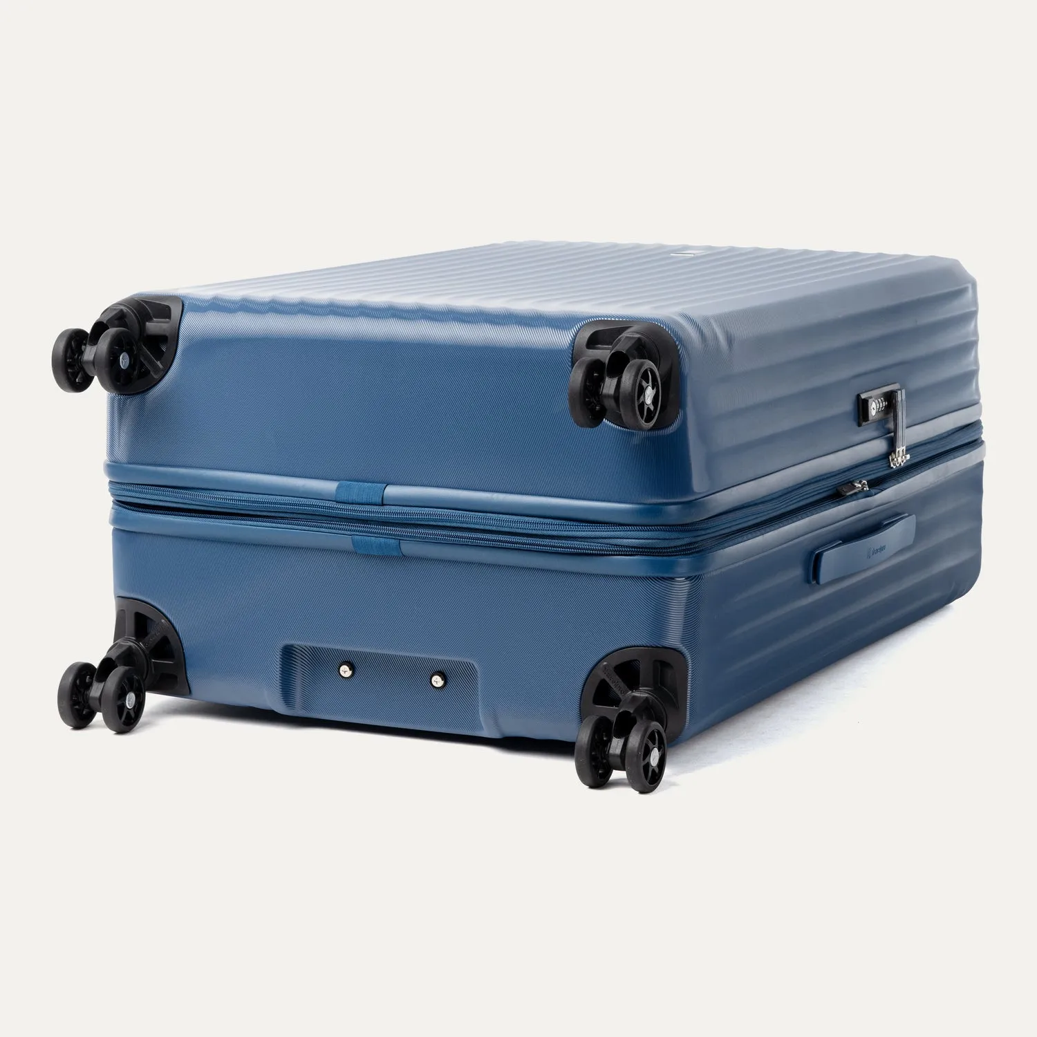 Maxlite® Air Large Check-In Hardside Spinner