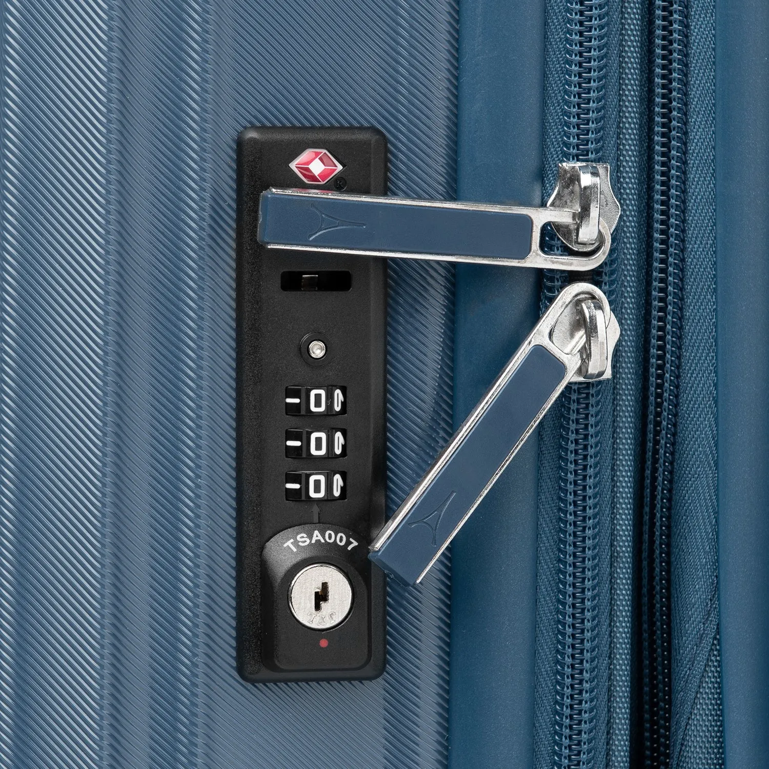 Maxlite® Air Large Check-In Hardside Spinner