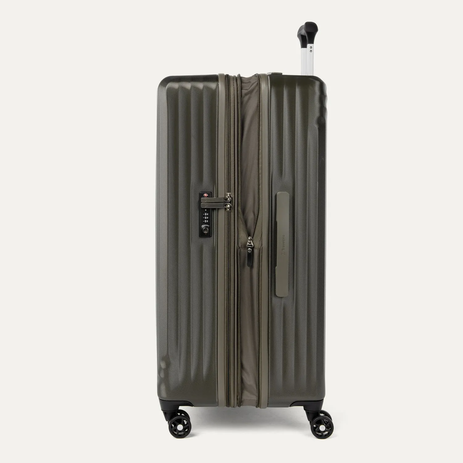 Maxlite® Air Large Check-In Hardside Spinner