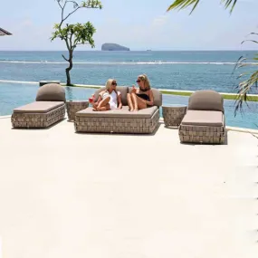 Outdoor Furniture Wicker Sun Lounger - Strips